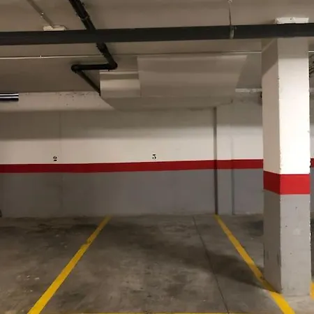 Luminoso Con Garaje En El Centro Apartamento