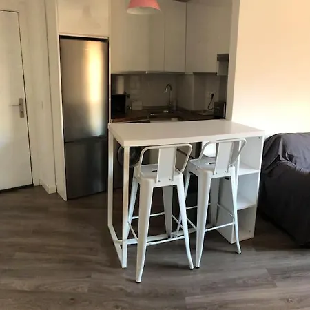 Apartamento Luminoso Con Garaje En El Centro
